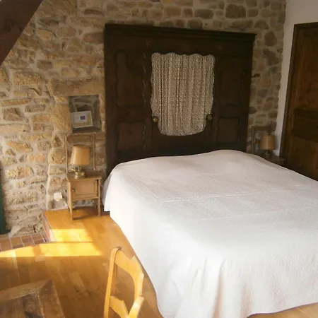 B&B Les Chaumieres De Kerimel 3*